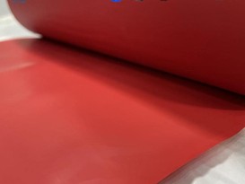 tpu圍裙防油防污畫畫廚師理發(fā)師水產(chǎn)等專用TPU薄膜ZC