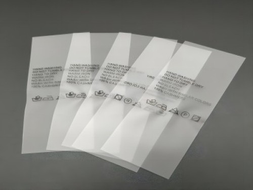 定制磨砂半透明tpu薄膜聚氨酯生產(chǎn)廠家環(huán)保防水化妝品袋子用膜